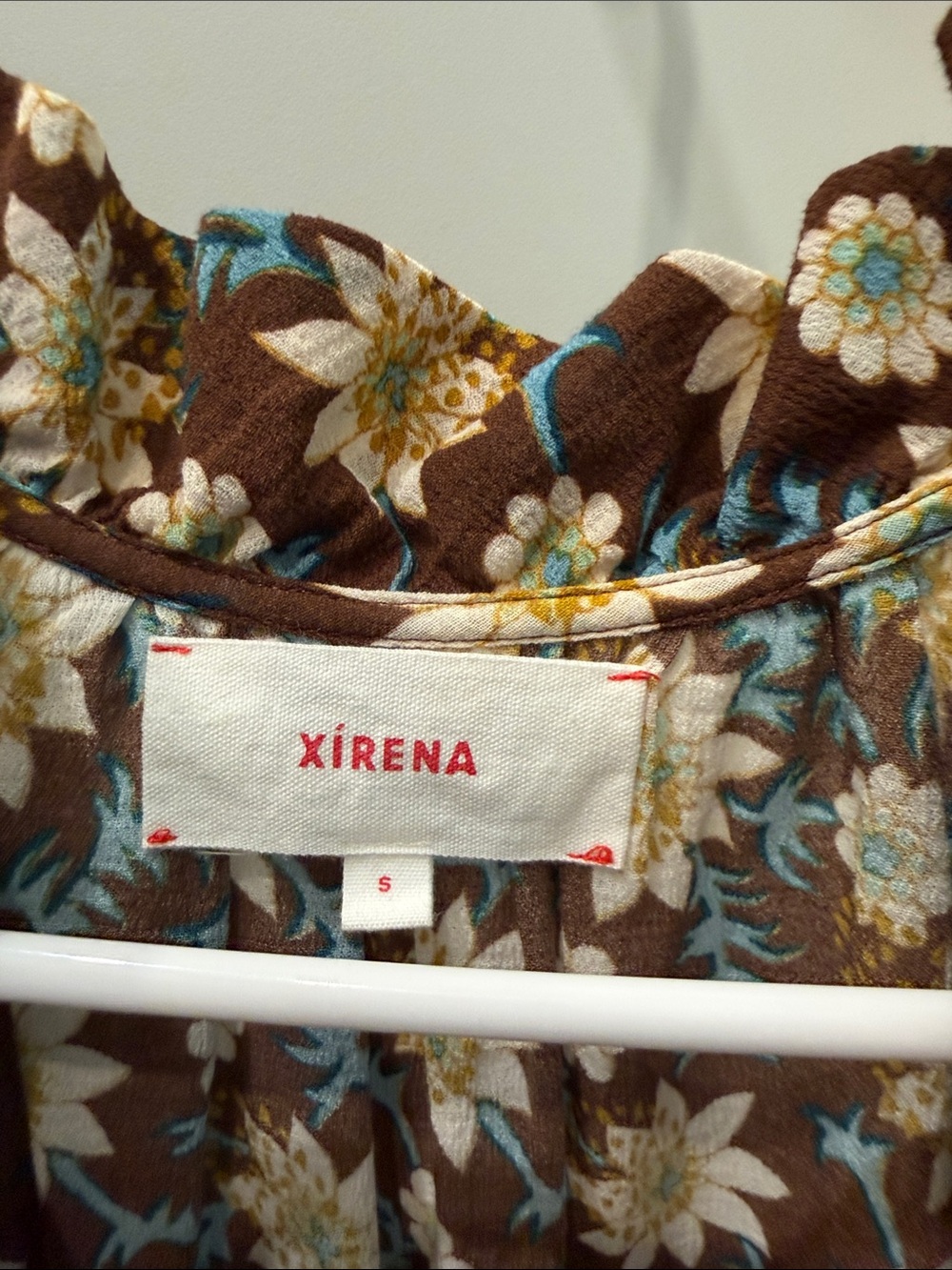 XiRENA Brown Floral V-Neck Ruffle Sleeve Blouse with Blue and Cream Flowers - Picture 2 of 6